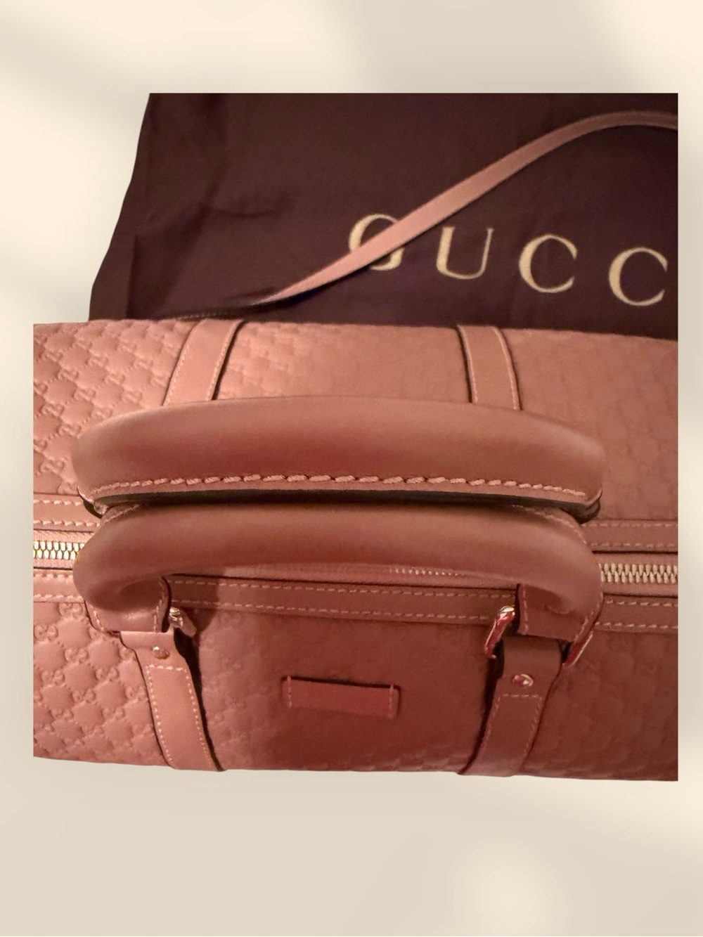Gucci Blush Pink Embossed Leather Travel Bag with Gold Hardware - Picture 7 of 12